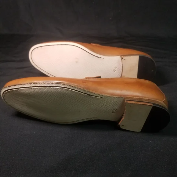NEW Nettleton Loafers
